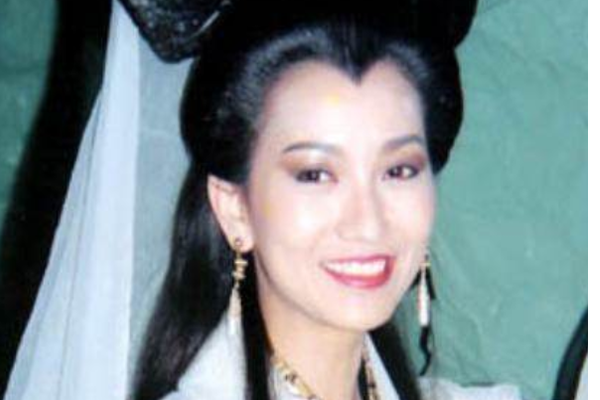 香港十大性感女神 李嘉欣第9，第一名被称中国的玛丽莲梦露